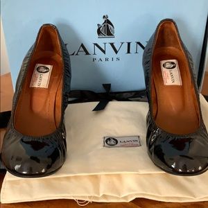 LANVIN ballerina wedge shoe